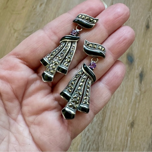 Vintage 80's Art Deco Silver and Black Sparkly Dangle Earrings - Picture 2 of 5